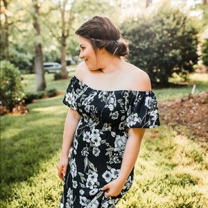 Meet your Posher, Desiree